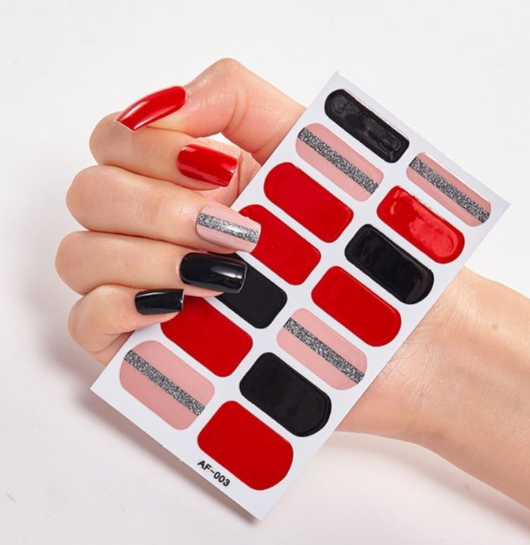 Adhesivos de Uñas Premium con Pegamento Especial - Image 3