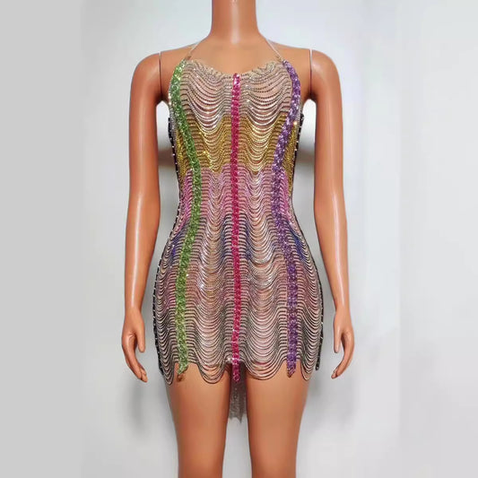 Vestido de Fiesta con Cadena de Perforación - Deslumbrante Atuendo para Celebraciones - Image 2