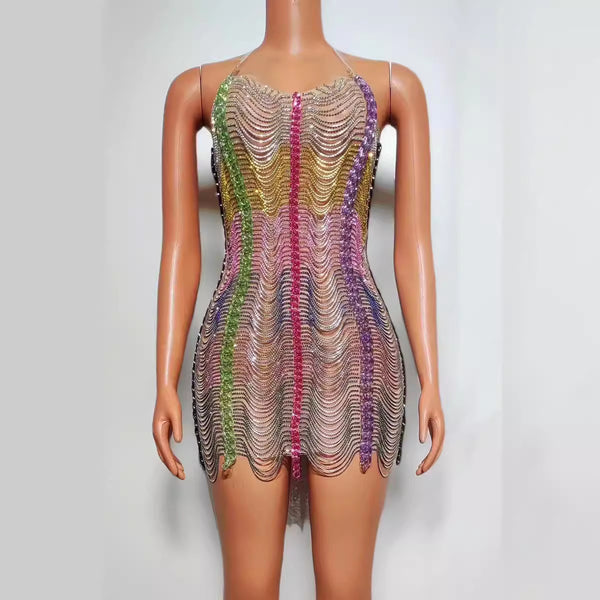 Vestido de Fiesta con Cadena de Perforación - Deslumbrante Atuendo para Celebraciones