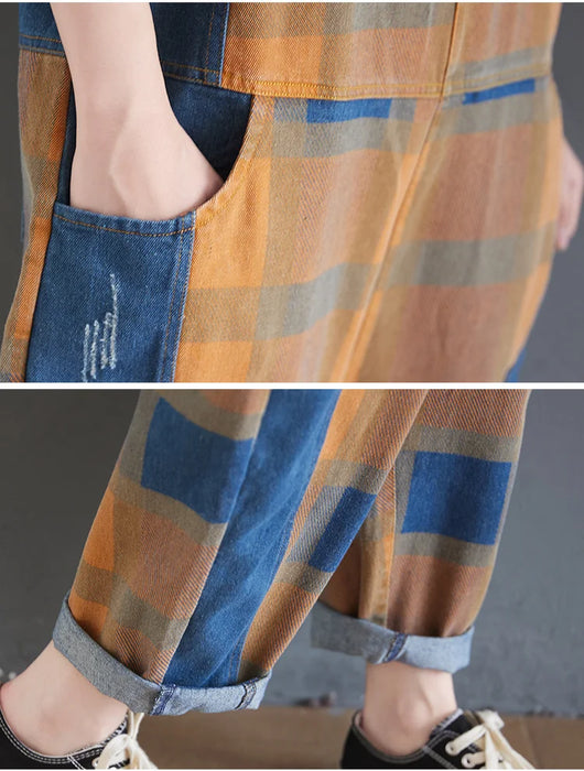 Overol Denim a Cuadros con Estampado Literario Vintage - Image 12