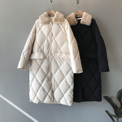 Chaqueta Acolchada para Mujer con Cuello de Piel y Diseño Rombo - Image 16