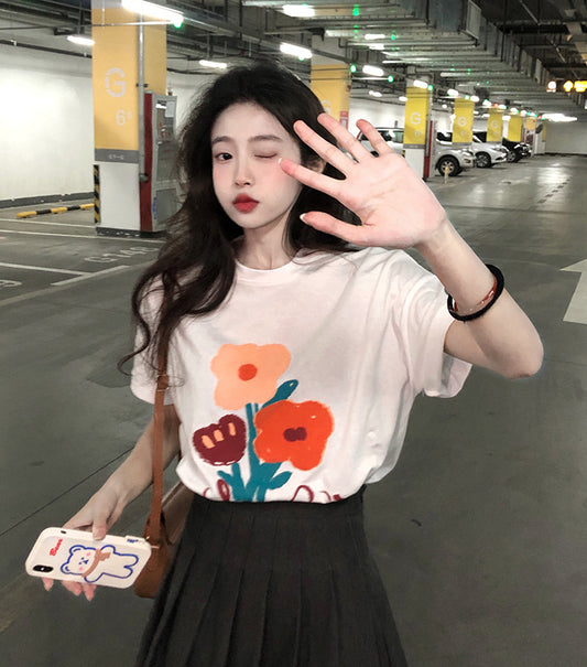 Playera Suelta de Algodón con Diseño Graffiti Retro para Mujer