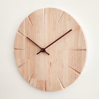 Reloj de Pared de Madera Maciza sin Perforación para Sala de Estar - Image 7