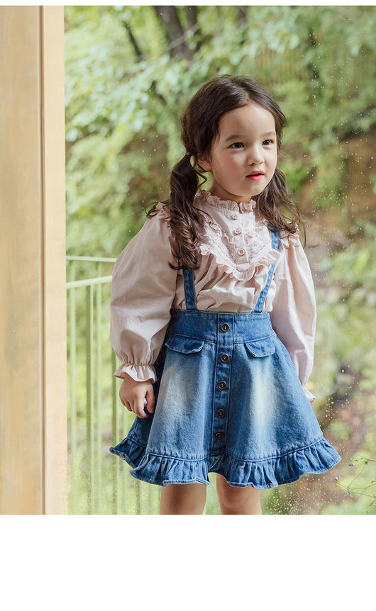 Blusa Princesa Infantil con Cuello de Encaje y Mangas Abullonadas Retro - Image 10