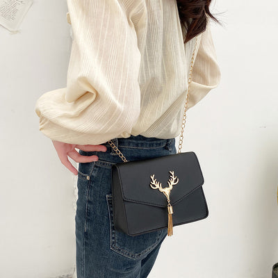 Bolso Crossbody Cuadrado Pequeño con Cadena y Detalle de Borla - Diseño Bicolor Elegante - Image 4