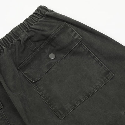 Overol Hombre Moda Contemporánea con Pliegues y Cordón Ajustable - Image 3