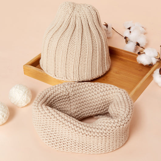 Conjunto Abrigador: Gorro y Babero Térmico para Bebés - Image 5