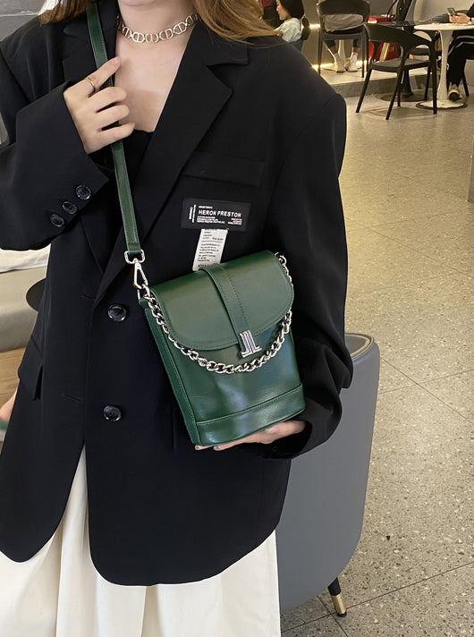 Bolso de Cuero Genuino con Cadena - Bandolera de Piel Auténtica - Image 14