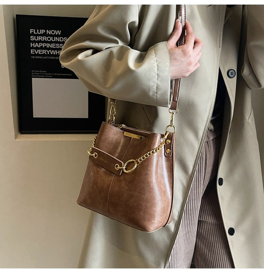 Bolso de Hombro de Gran Capacidad con Correa Ancha - Image 15