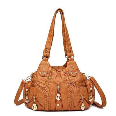 Bolso Mensajero de Cuero Lavado con Remaches y Diamantes - Image 10