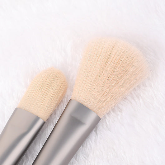 Set de Brochas de Maquillaje Suave y Profesional - Image 8