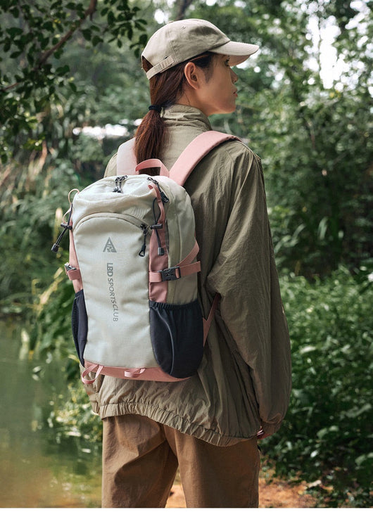Mochila de Senderismo Impermeable con Almacenamiento Versátil - Image 23