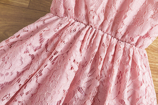Vestido Infantil con Encaje Bordado, Tirantes y Espalda Decorativa - Image 17