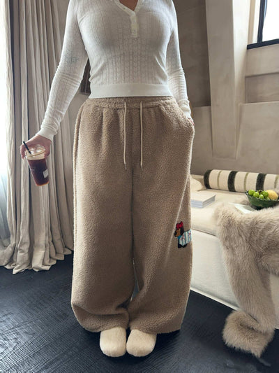 Pantalones Anchos de Lana Cordero con Bordado de Cachorro - Casual y Cómodo - Image 16