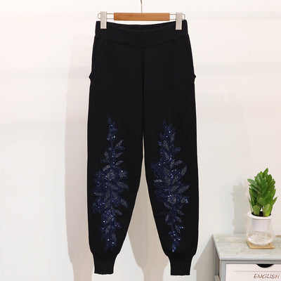Conjunto de Dos Piezas Tejido con Flores Bordadas y Lentejuelas - Image 11