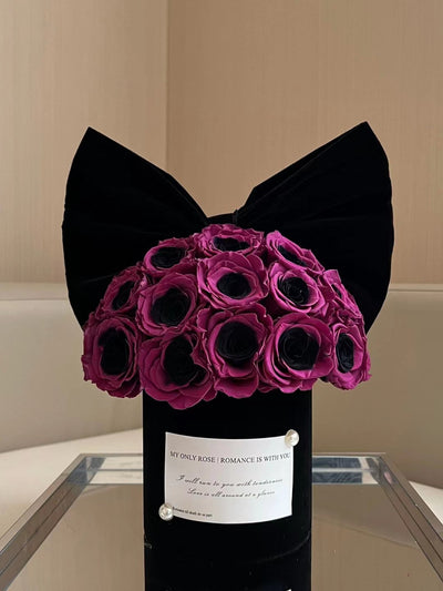 Maceta Esférica con Moño Negro y Flores de Ciruela Preservadas - Image 13