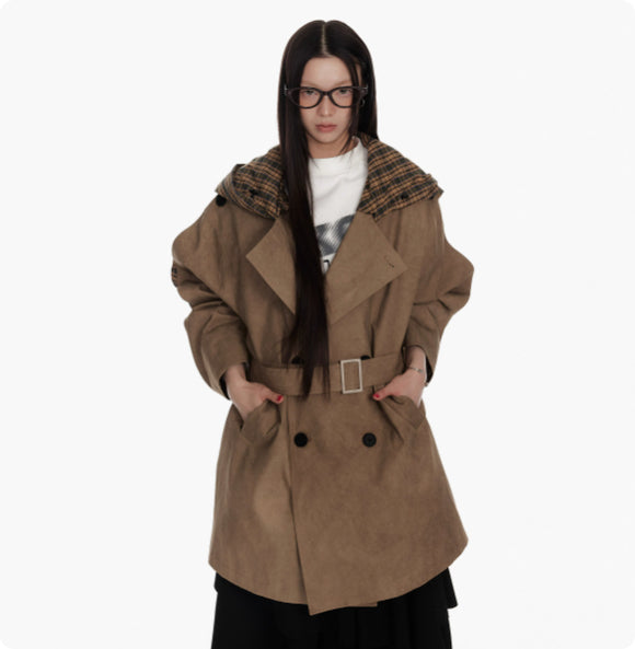 Chaqueta Cortavientos con Capucha y Parches para Mujer