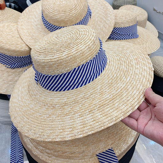 Sombrero Playero Azul con Tiras Ajustables para Verano - Image 9