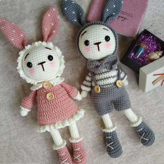 Kit Completo Muñeca Conejo Amigurumi - Lana y Accesorios para Crochet - Image 4