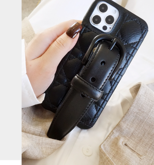 Funda de Cuero para iPhone Mujer con Pulsera - Edición Limitada Lujo Negro - Image 11