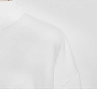 Suéter Cropped Ajustado con Cuello Alto y Cintura Elástica - Image 13