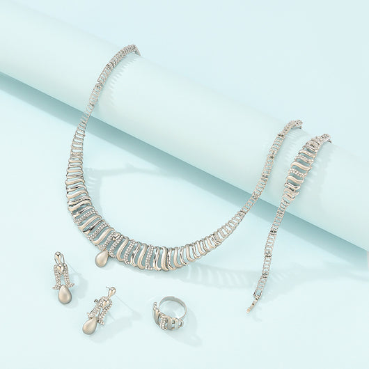 Juego de Collar y Aretes de Aleación Elegante - Conjunto de 4 Piezas - Image 4