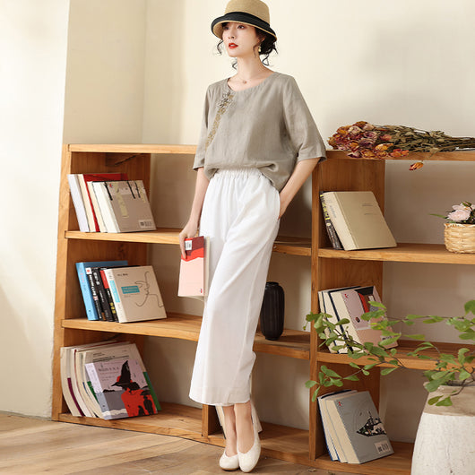 Blusa de Lino Bordada con Cuello Redondo - Image 15