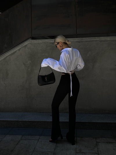 Blusa Blanca de Algodón Manga Larga con Diseño Minimalista para Mujer - Image 8