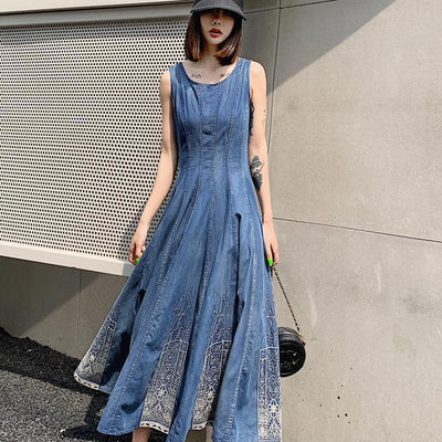 Vestido Denim Sin Mangas con Bordado Delicado - Image 10