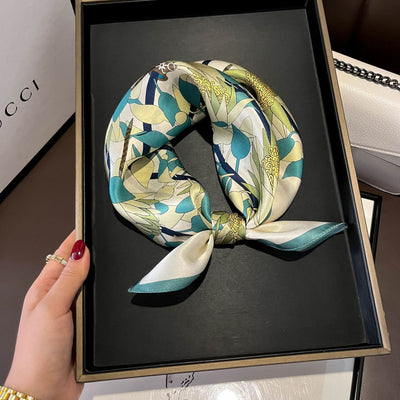 Pañuelo de Seda Beige Cuadrado para Mujer - Versátil y Fácil de Combinar - Image 51