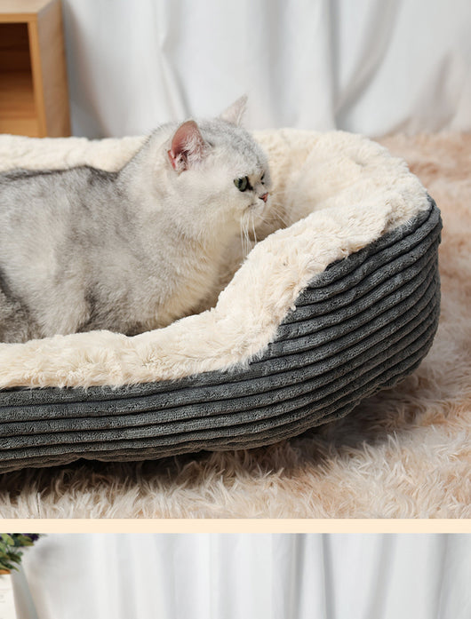 Cama Térmica Ovalada Acolchada para Perros y Gatos - Confort Invernal - Image 7