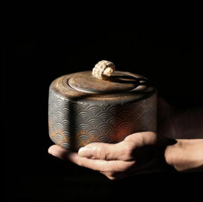 Tetera de Cerámica Dorada Estilo Retro con Cierre Hermético - Image 10