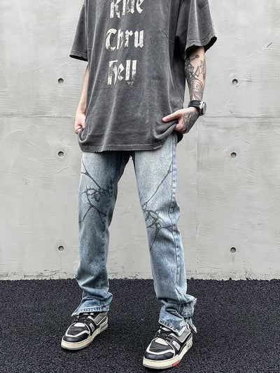 Jeans Rectos con Estampado de Espinas y Detalles Desgastados - Image 9