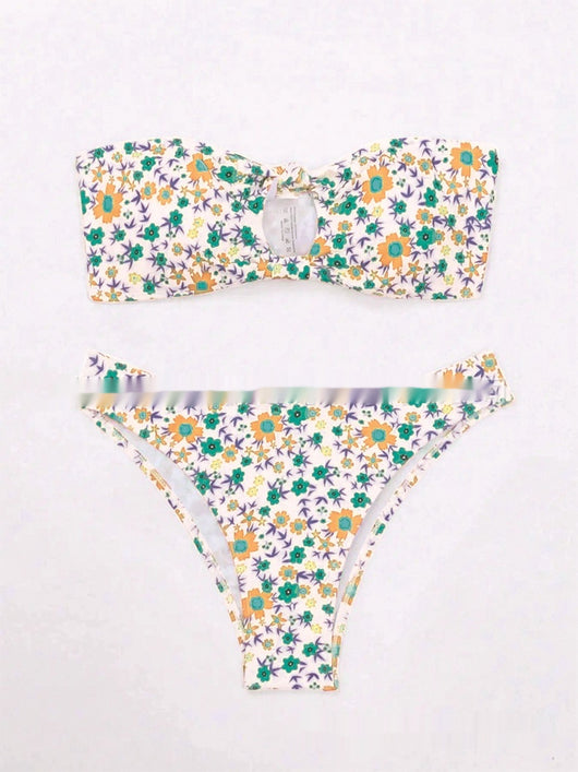 White floral print bandeau bikini with pink and blue flowers, featuring a front knot top and high-cut bottom. - Image 9