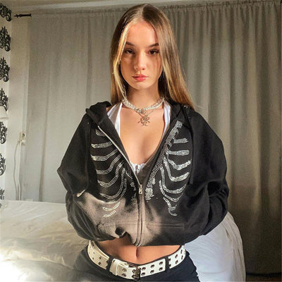 Sudadera Streetwear con Cierre de Mariposas y Cristales