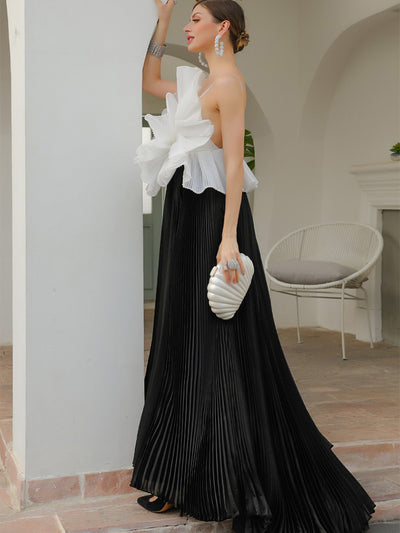 Vestido Elegante Negro y Blanco con Flores Artesanales y Dobladillo Plisado - Image 8