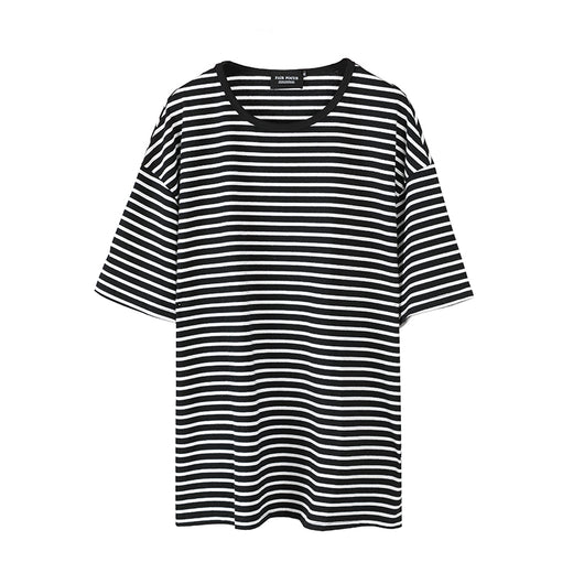 Playera Holgada a Rayas Blancas y Negras con Manga Corta - Image 6