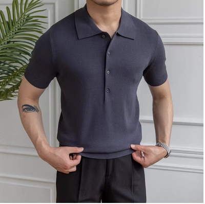 Polo Slim Fit de Manga Corta en Color Sólido - Image 3