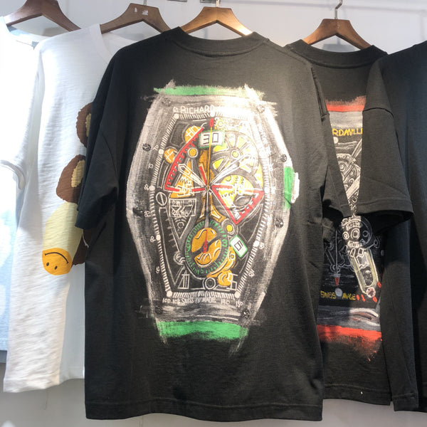 Camiseta Suelta Unisex Estilo Hip Hop con Estampado Graffiti - Diseño Urbano para Parejas