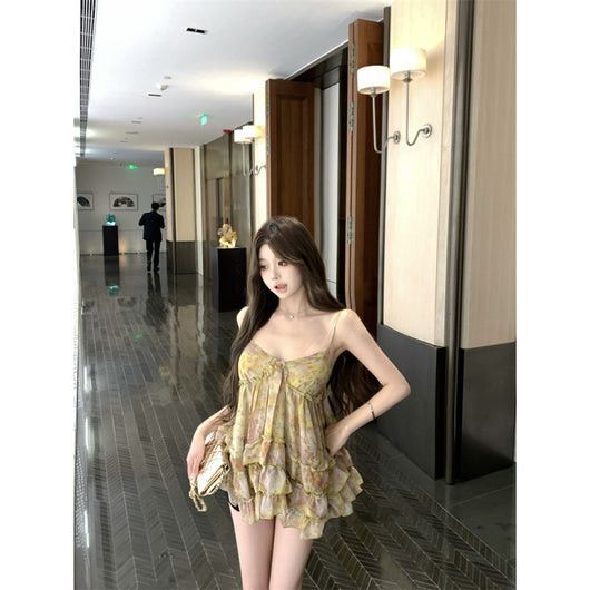 Camiseta Floral con Volantes Elegante y Sensual - Image 4