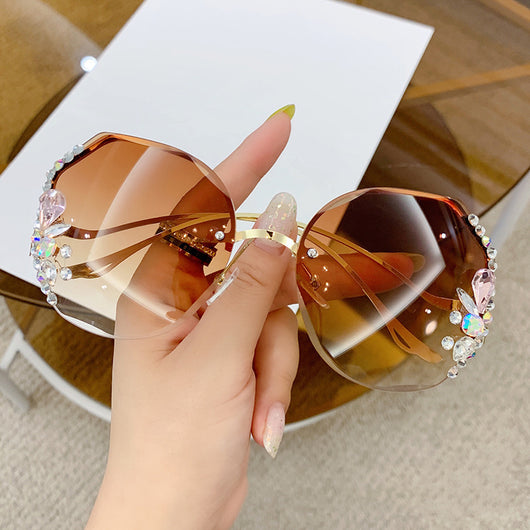 Gafas de Sol Mujer Sin Marco con Corte Diamante - Image 17