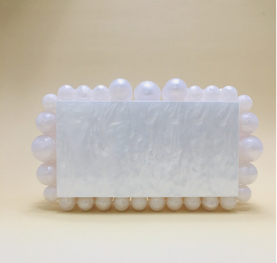 Clutch Marmolado con Perlas Grandes y Pequeñas - Image 17