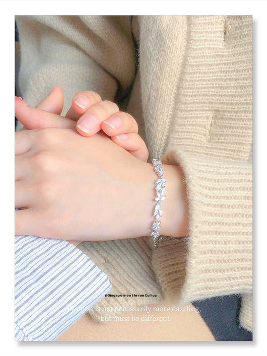Pulsera de Lujo con Diseño de Flor Glicina del Bosque - Image 8