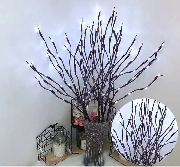 Lámpara Decorativa LED con Rama Simulada para Ambientes