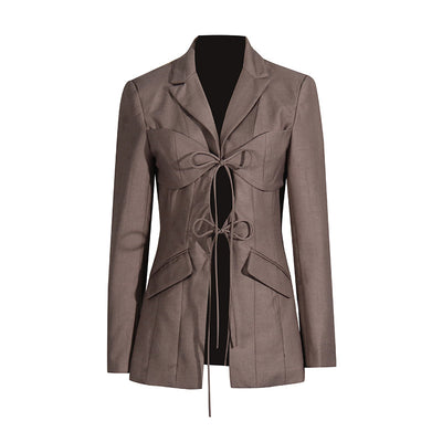 Blazer Asimétrico con Escote V y Detalles Calados - Image 6