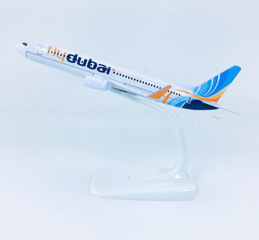 Modelo de Avión Simulador Dubai Airlines - Regalo Coleccionable Premium - Image 4
