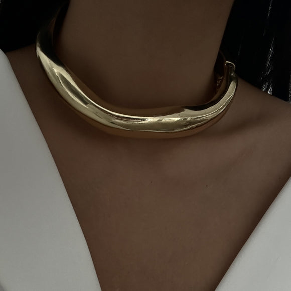 Cuello Plisado Irregular Texturizado con Diseño Europeo y Americano para Mujer