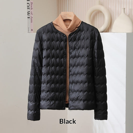 Chaqueta Corta Acolchada para Mujer con Cuello Fruncido - Image 12