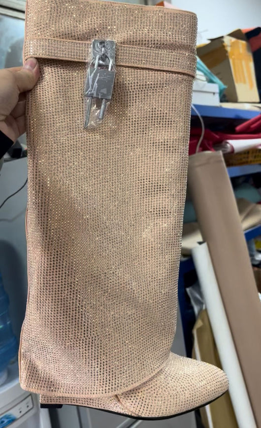 Botas Altas Hasta la Rodilla con Tacón Cuña Súper Alto y Hebilla Tiburón con Strass - Image 34