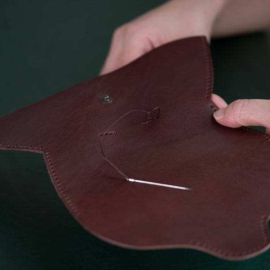 Estuche para Lentes de Cuero Fog Wax Costura Manual - Image 5